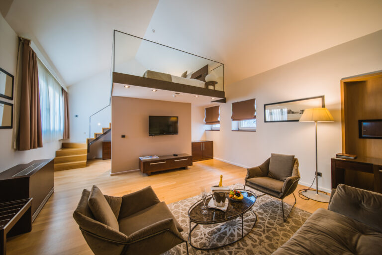 Luxury suite
